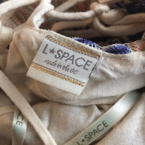 L space crochet dress - Picture 3 of 3